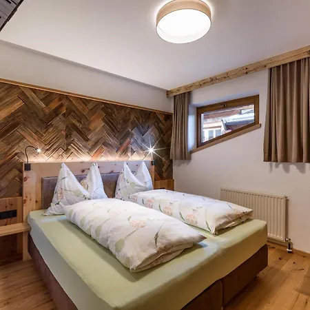 Stoecklalm Apartman *